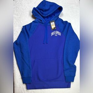 Under Armour men’s S blue pullover hoodie, loose fit and soft everyday comfort.
